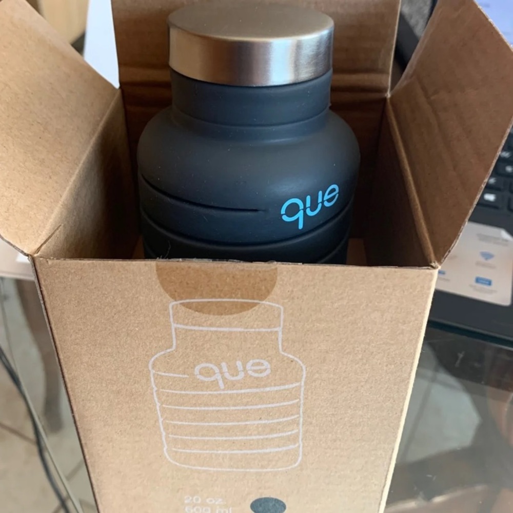 New que collapsible travel bottle